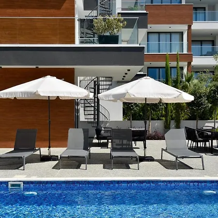 Oasis Residences Limassol 公寓式酒店