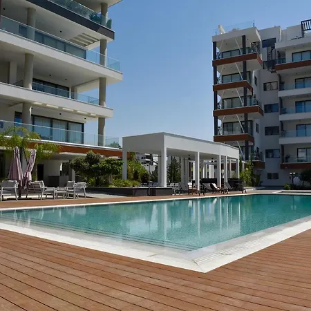 公寓式酒店 Oasis Residences Limassol *