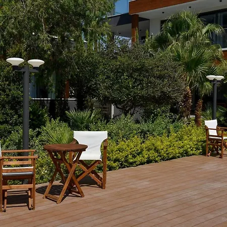 Oasis Residences Limassol 公寓式酒店