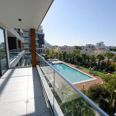 Oasis Residences Limassol * 利马索尔