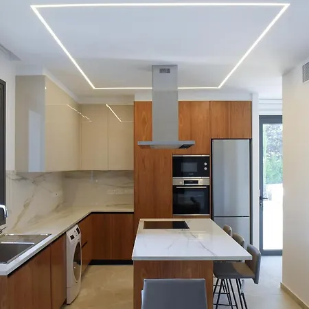 Oasis Residences Limassol * 利马索尔